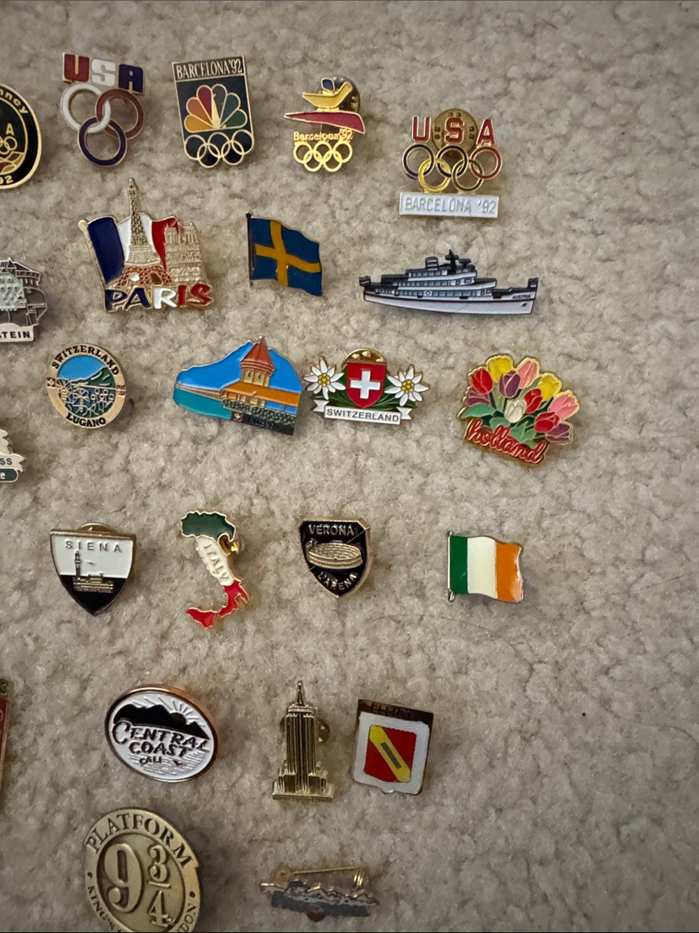 Assorted Travel & Destination Enamel Pin Collection - Multicolor - Picture 4 of 5